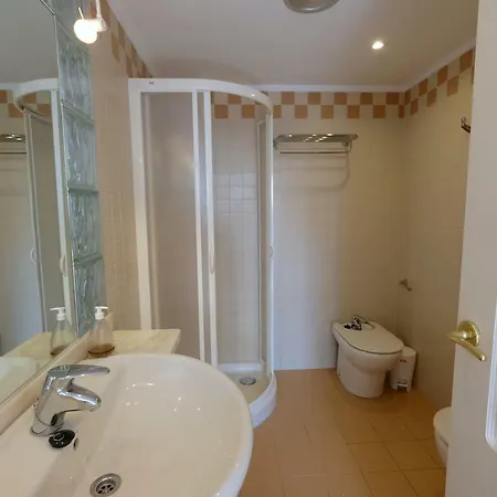 85 Avinguda De La Diputacio Apartment