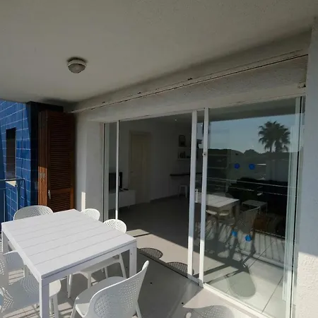 85 Avinguda De La Diputacio * Cambrils